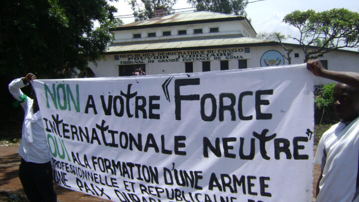 La surmilitarisation n’est pas la solution à la guerre en RDCongo.